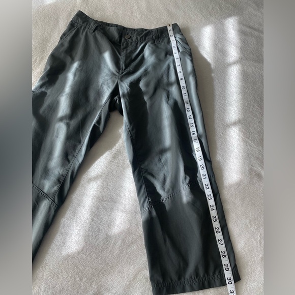 Columbia women’s Omni shade dry fit cargo pants - Picture 11 of 15